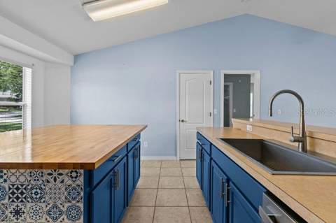 214 Compass Rose Drive, Groveland FL - photo 6 of 6