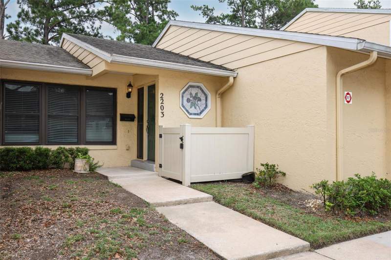 Dover Green Condo