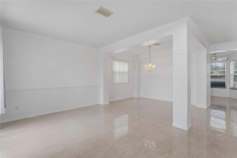 4 bedroom Single Family Residence at 617 Lakescape Court, Waterford Lakes Tr N30, Orlando — photo 5
