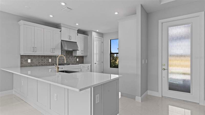 3 bedroom Single Family Residence at 14363 Hammock Oak Street, Woodland Preserve, Parrish — photo 5