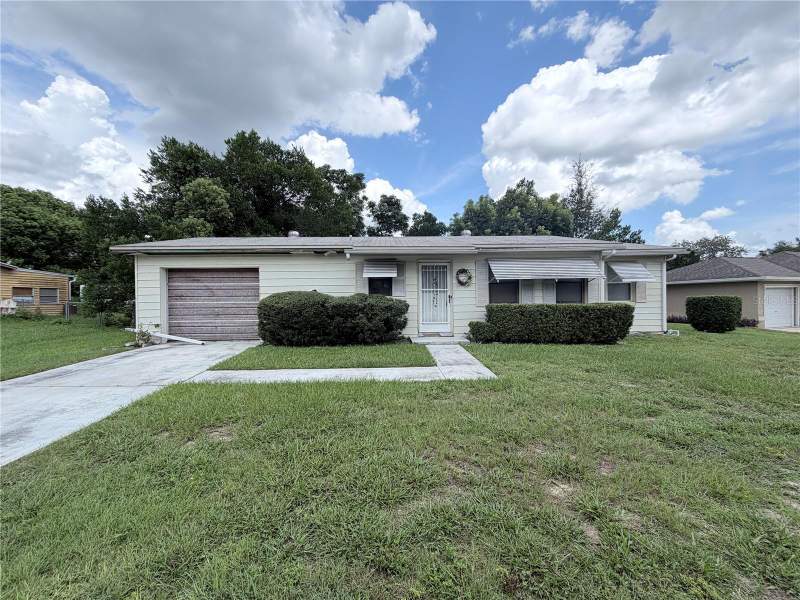 2 bedroom Single Family Residence at 3829 SW 147th Street, Marion Oaks Un 02, Ocala — photo 2