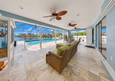 6301 Cottonwood Lane, Apollo Beach FL - photo 8 of 53