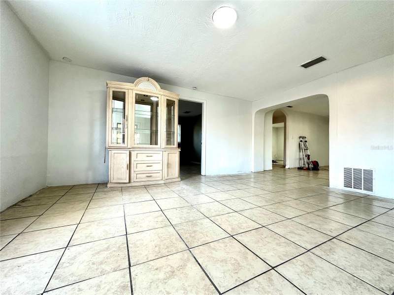 4 bedroom Single Family Residence at 222 Haynes Street, Daytona Gardens 05 Amd, Daytona Beach — photo 3