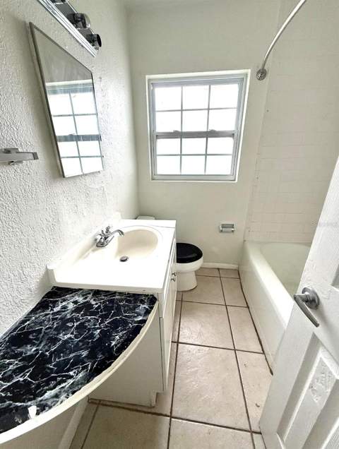 6021 Yucatan Drive, Orlando FL - photo 14 of 20