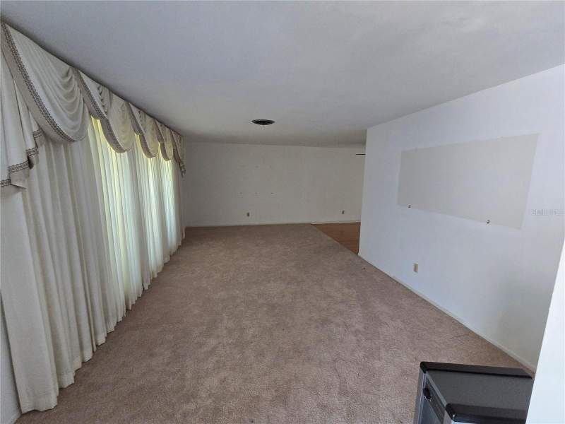 4 bedroom Single Family Residence at 1255 PALMETTO STREET, COUNTRY CLUB ESTATES, CLEARWATER — photo 2