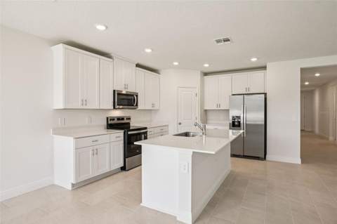 855 Sunshower Drive, Lady Lake FL - photo 14 of 43