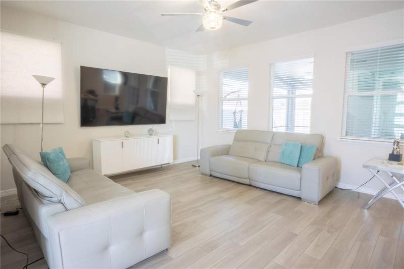 3 bedroom Single Family Residence at 16461 Olive Hill Drive, Hawksmoor-Ph 1, Winter Garden — photo 4
