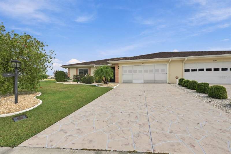 2 bedroom Half Duplex at 1611 Woodmar Drive, Sun City Center Unit 40, Sun City Center — photo 2