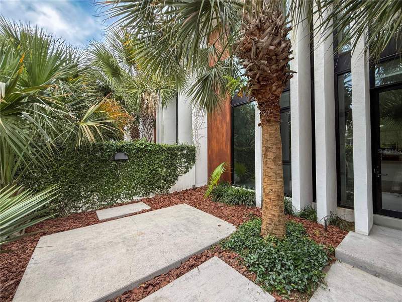 2 bedroom Townhouse at 154 2nd Street #Unit 7, Raingarden, Winter Haven — photo 5