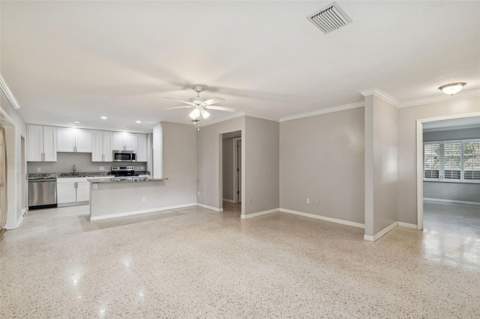 308 Brentwood Drive, Temple Terrace FL - photo 6 of 39