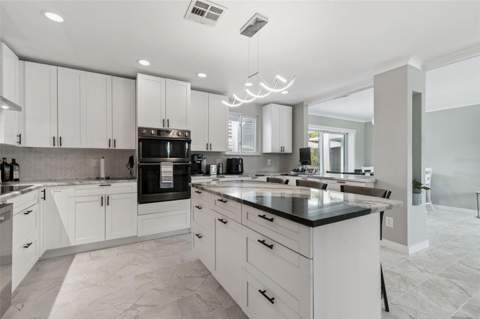 760 Bohenia Circle, Clearwater Beach FL - photo 16 of 91