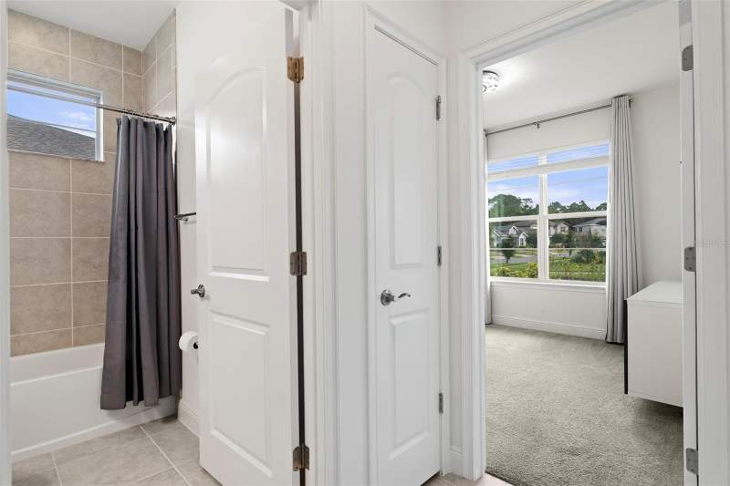 3 bedroom Single Family Residence at 3116 Oxbow Ct, Enclave At Lakes Of Harmony, St Cloud — photo 5