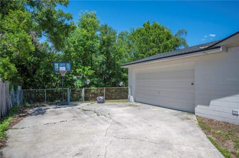1308 Glenford Lane, Lakeland FL - photo 6 of 6