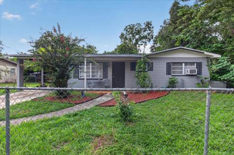 21385 Lehouier Drive, Brooksville FL - photo 12 of 82