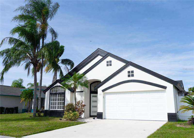 4 bedroom Single Family Residence at 2319 Island Club Way, Island Club At Rio Pinar Lakes, Orlando — photo 3