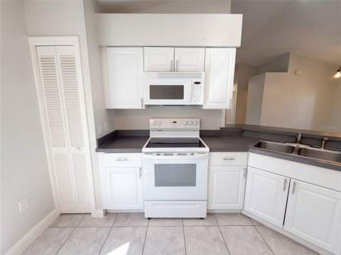 4116 Cannon Court, Kissimmee FL - photo 12 of 33
