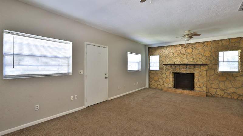 2 bedroom Single Family Residence at 5150 N Ocean Shore Boulevard, Artesia Sub, Palm Coast — photo 5