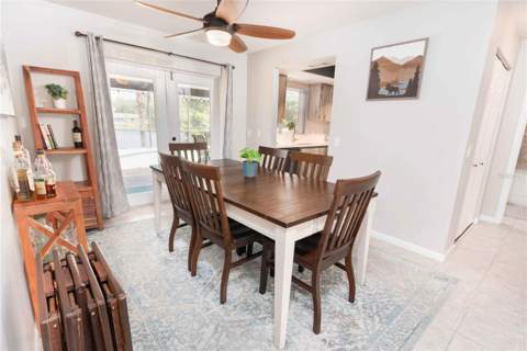 4311 County Breeze Drive, New Port Richey FL - photo 10 of 35