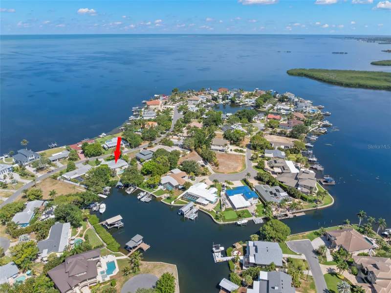 121 CARLYLE DRIVE home for sale in Indian Bluff Island Homes for Sale: 2 Homes, From $1.32M