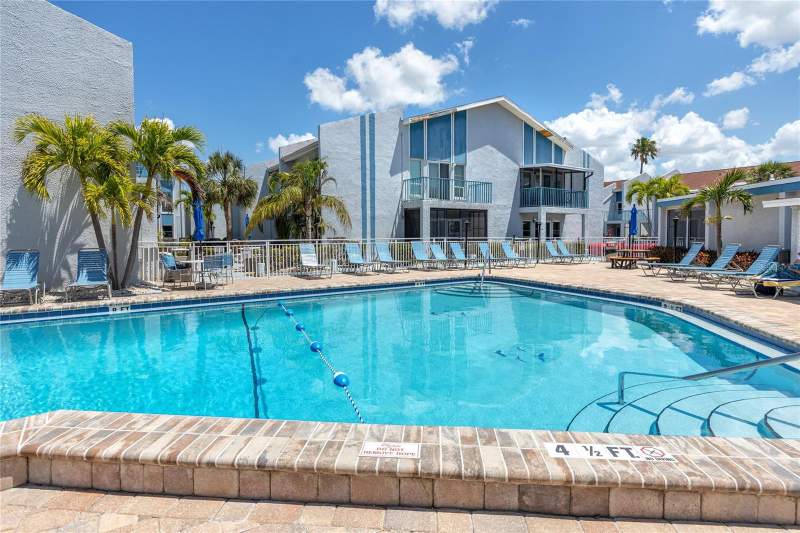 1 bedroom Condominium at 159 Medallion Boulevard #F, Madeira Beach Yacht Club Condo, Madeira Beach — photo 3