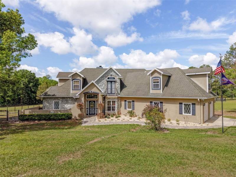 4 bedroom Single Family Residence at 32640 Blueberry Hill Way, Dade City, Dade City — photo 2