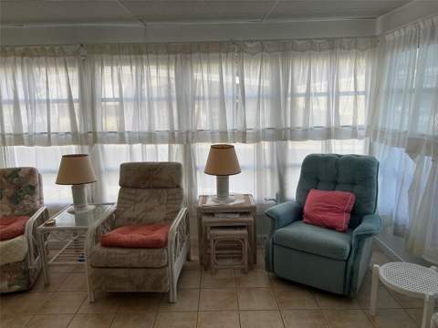 201 Royal Palm Circle, Largo FL - photo 14 of 28