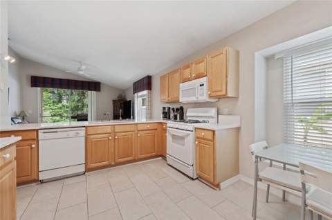 2955 Sabel Oak Place, Oviedo FL - photo 8 of 26