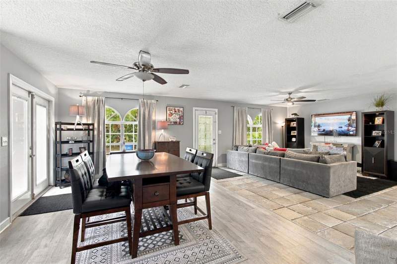4 bedroom Single Family Residence at 2801 W San Isidro Street, Palma Ceia Park, Tampa — photo 4