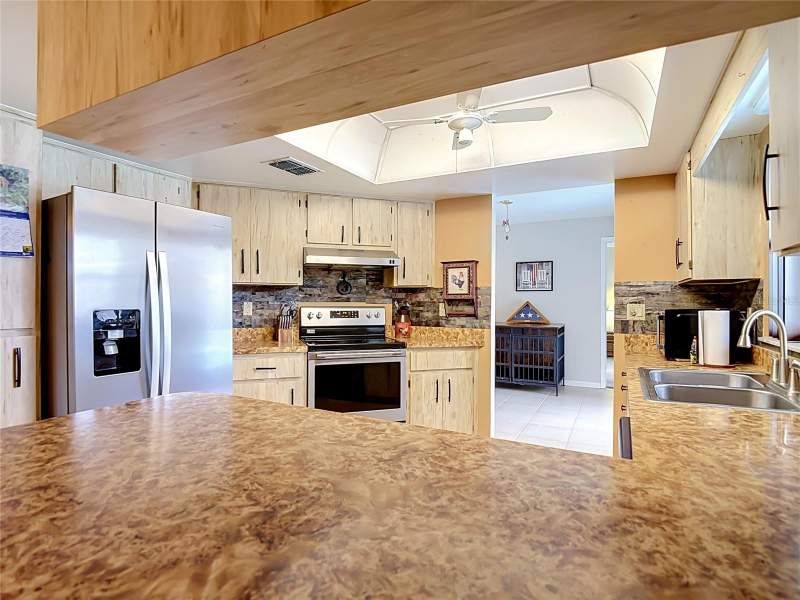 2 bedroom Single Family Residence at 7054 Lexington Circle, Ridge Manor West Ph IV, Brooksville — photo 5