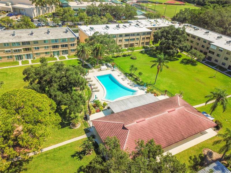2 bedroom Condominium at 5095 Bay Street #114, Winston Park Northeast, St Petersburg — photo 2