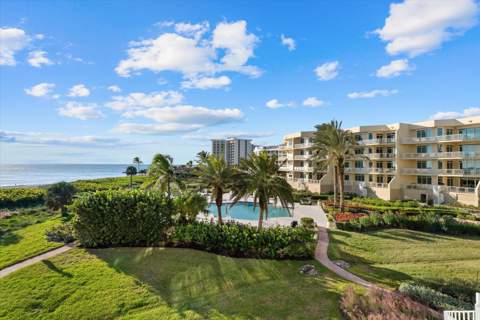 2165 Gulf Of Mexico Drive #121, Longboat Key FL - photo 10 of 60