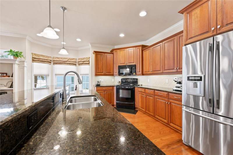 4 bedroom Single Family Residence at 13234 SW 7th Avenue, Town Of Tioga Ph 11, Newberry — photo 2