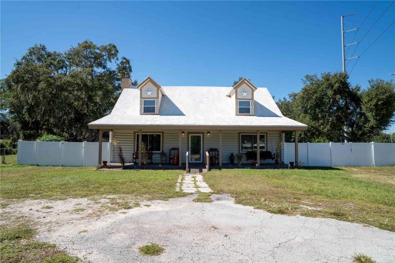 3 bedroom Single Family Residence at 4599 Reynosa Drive, Plaza Sub, Winter Haven — photo 4