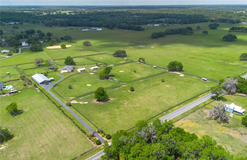 4 bedroom Farm at 12610 NW Gainesville Road, Reddick, Reddick — photo 2