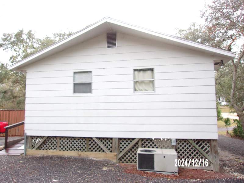 3 bedroom Single Family Residence at 17935 SE 10th Place, Land O-Lks Estates, Silver Springs — photo 5