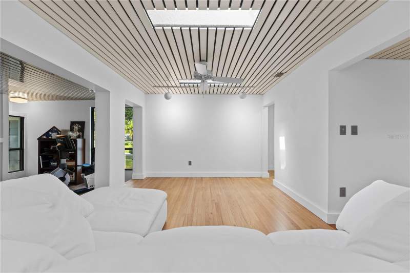 3 bedroom Single Family Residence at 932 N Hyer Avenue, Lake Highland Heights, Orlando — photo 4