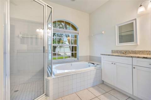 9303 Heritage Oak Court, Tampa FL - photo 17 of 39