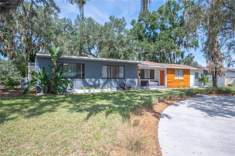 4 bedroom Single Family Residence at 1430 E Edgewood Drive, City/Lakeland, Lakeland — photo 5