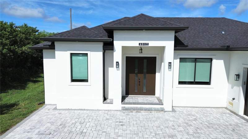 3 bedroom Single Family Residence at 4317 Meager Circle, Port Charlotte Sec 037, Port Charlotte — photo 4