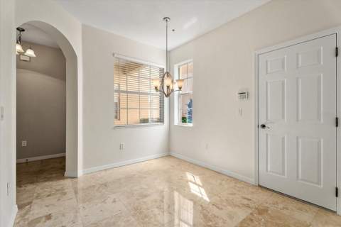 3623 Parkridge Circle #11-104, Sarasota FL - photo 19 of 48