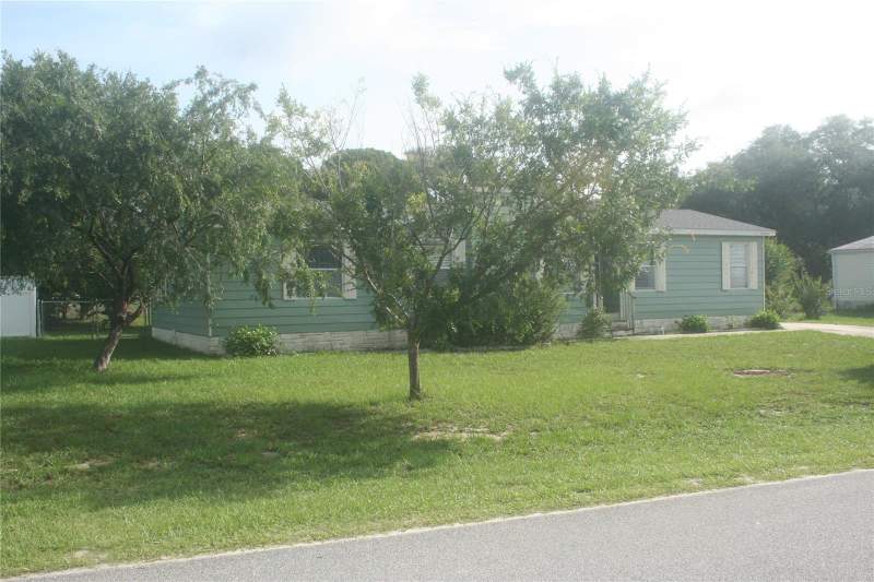 3 bedroom Manufactured Home at 10035 SE 126th Lane, Lake Weir Heights 2nd Addition, Belleview — photo 2