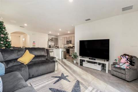 9319 Forge Breeze Loop, Wesley Chapel FL - photo 13 of 45