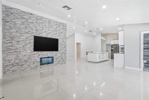 12726 Barrett Drive, Tampa FL - photo 20 of 69