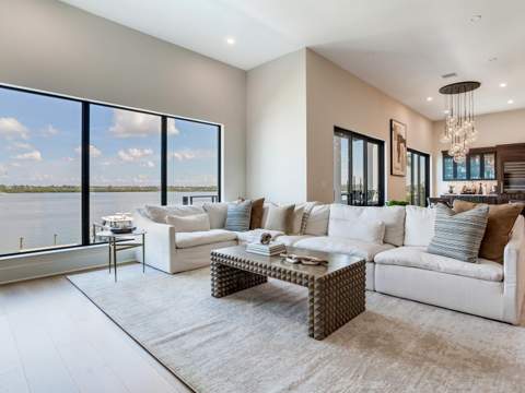 836 Bay Point Drive, Madeira Beach FL - photo 23 of 75