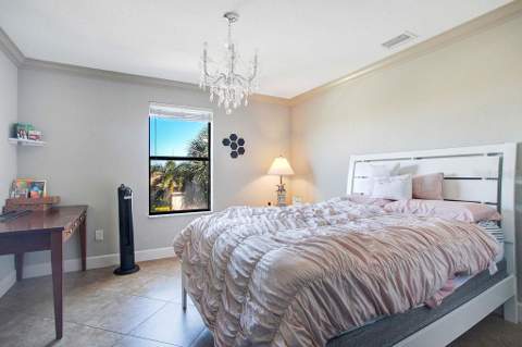 6914 Quiet Creek Drive, Bradenton FL - photo 20 of 59