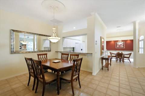 9413 Forest Hills Circle, Sarasota FL - photo 15 of 90