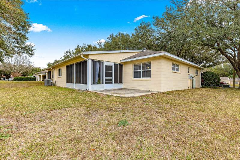 2 bedroom Villa at 9662 SW 95th Court #A, On Top Of The World, Ocala — photo 5