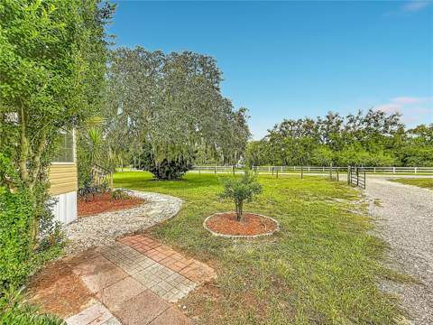 1484 Aladdin Road, Spring Hill FL - photo 11 of 44