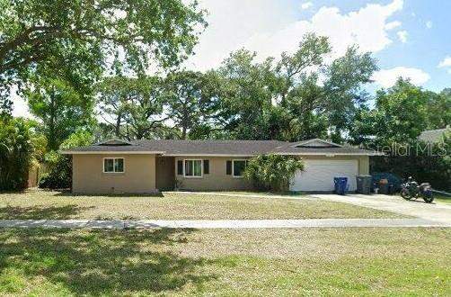 3 bedroom Single Family Residence at 613 Montezuma Drive, Palma Sola Park, Bradenton — photo 1