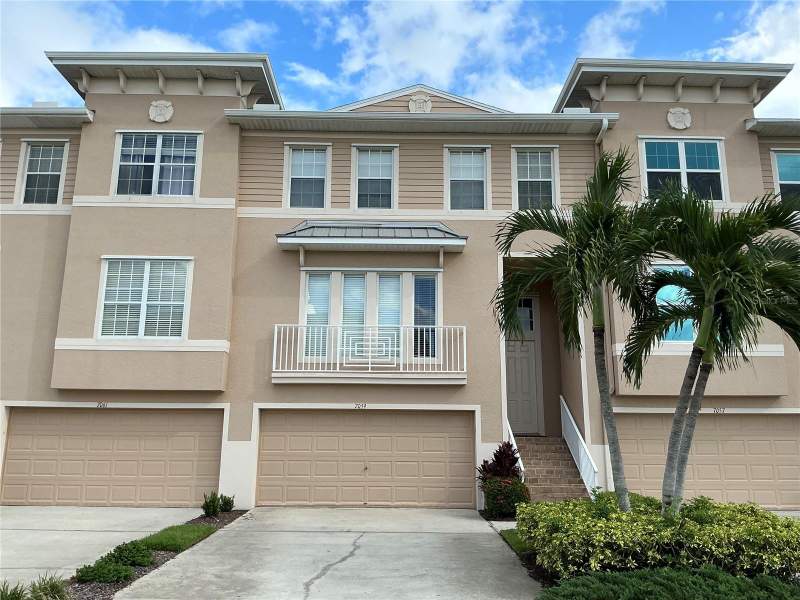 Townhomes Of Seminole Isle